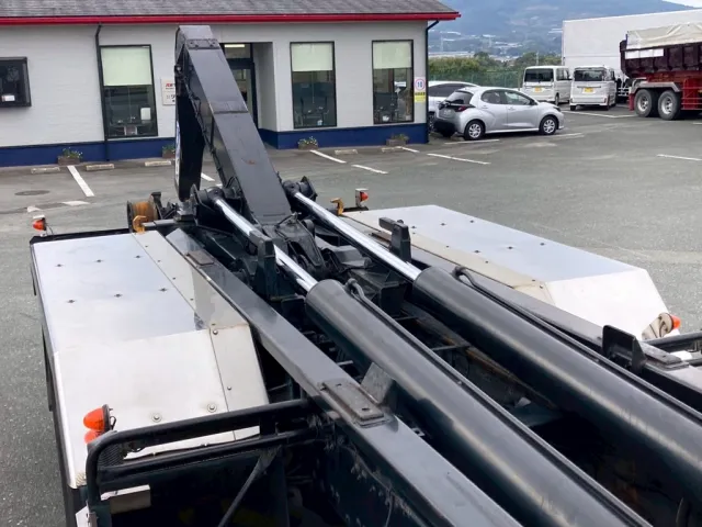 三菱 スーパーグレート QPG-FV60VYの写真11