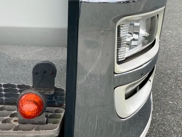 すり傷が有ります|三菱 スーパーグレート QPG-FV60VYの写真15