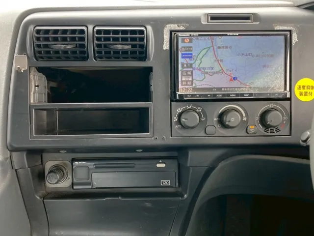 インパネ廻り|三菱 スーパーグレート QPG-FV60VYの写真21