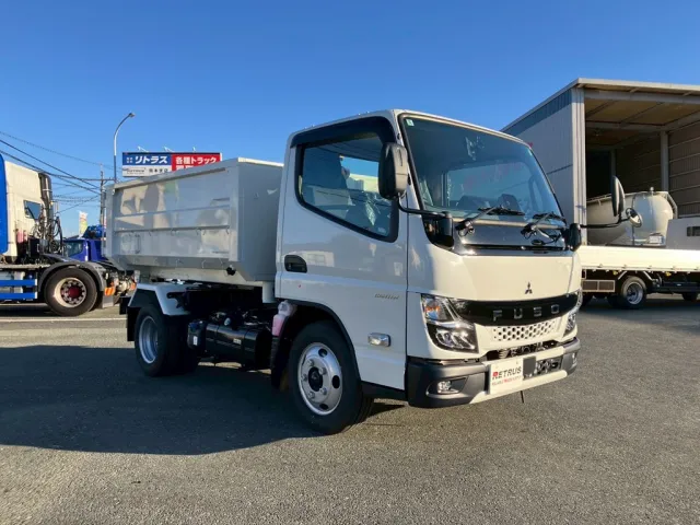 三菱 キャンター 2RG-FBAV0(2WD)の写真2