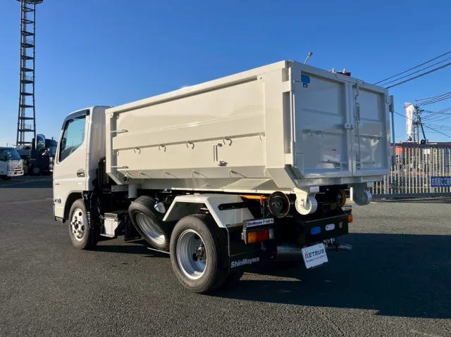 三菱 キャンター 2RG-FBAV0(2WD)の写真3