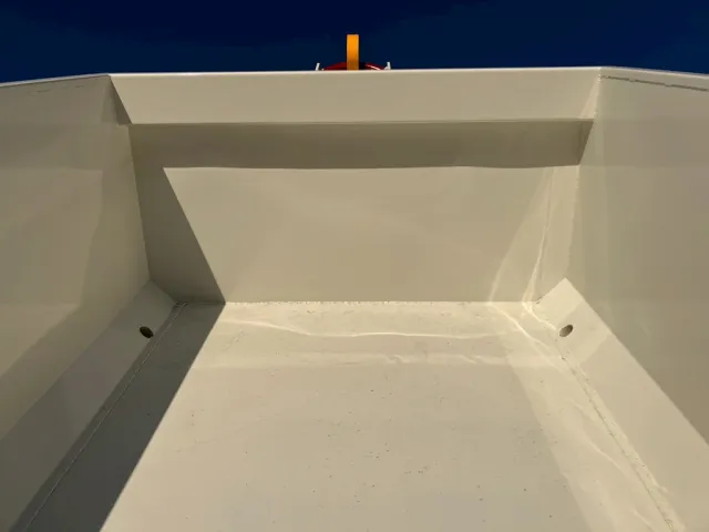 三菱 キャンター 2RG-FBAV0(2WD)の写真12