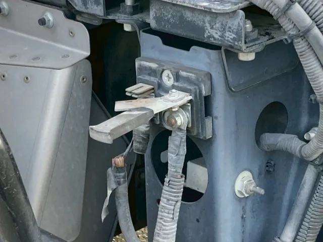 13|いすゞ ギガ 2PG-EXD52CEの写真13