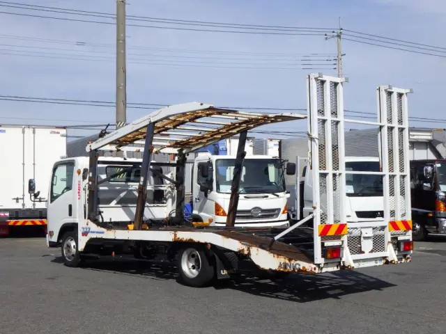 いすゞ エルフ TPG-NPR85N(2WD)の写真5
