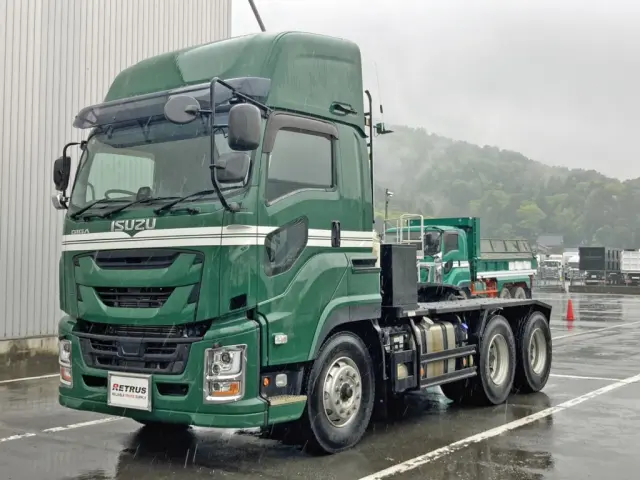 いすゞ ギガ 2DG-EXZ52CK(6x4)の写真1