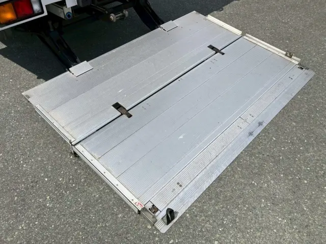 14|三菱 ファイター 2KG-FK65F(2WD)の写真14