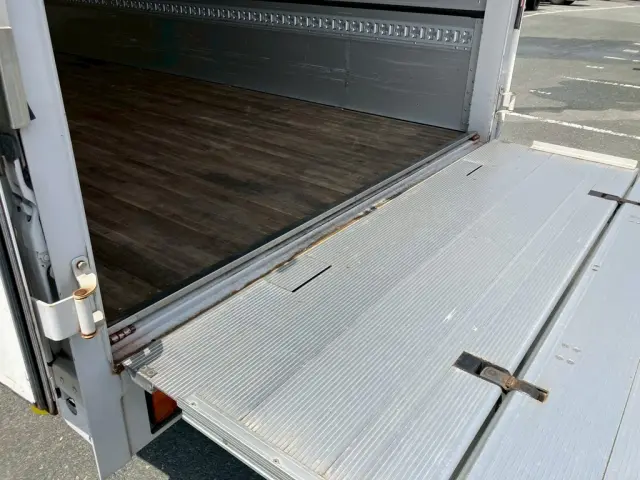 15|三菱 ファイター 2KG-FK65F(2WD)の写真15