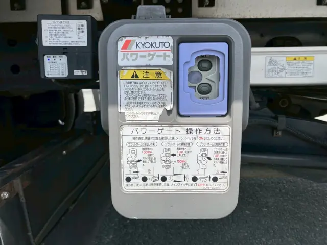 17|三菱 ファイター 2KG-FK65F(2WD)の写真17