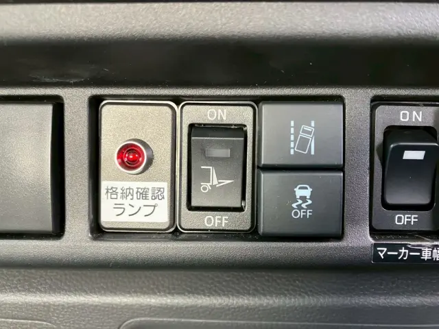 いすゞ フォワード 2PG-FRR90T4(2WD)の写真26