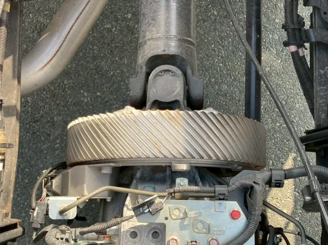 電磁式リターダ付です。|日野 プロフィア 2DG-FS1AHEの写真14