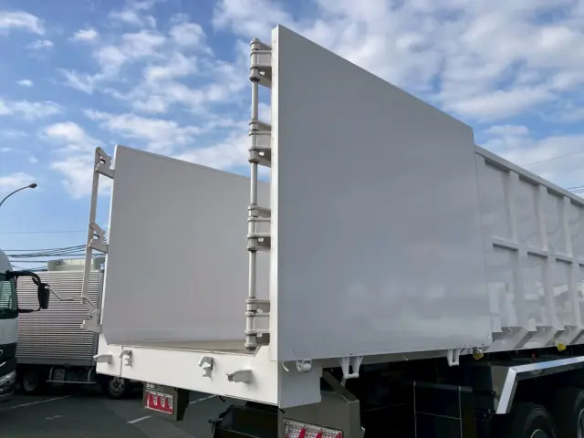 リヤゲートは片開き式です。|日野 プロフィア 2DG-FS1AHEの写真16