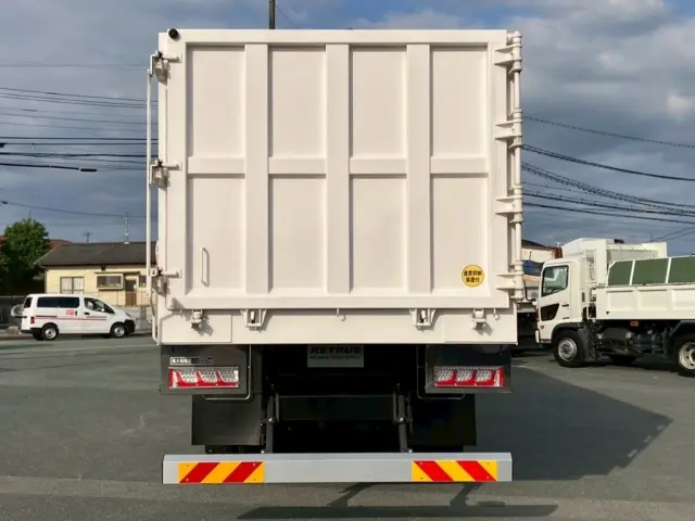 リア周りの状態です。|日野 プロフィア 2DG-FS1AHEの写真20