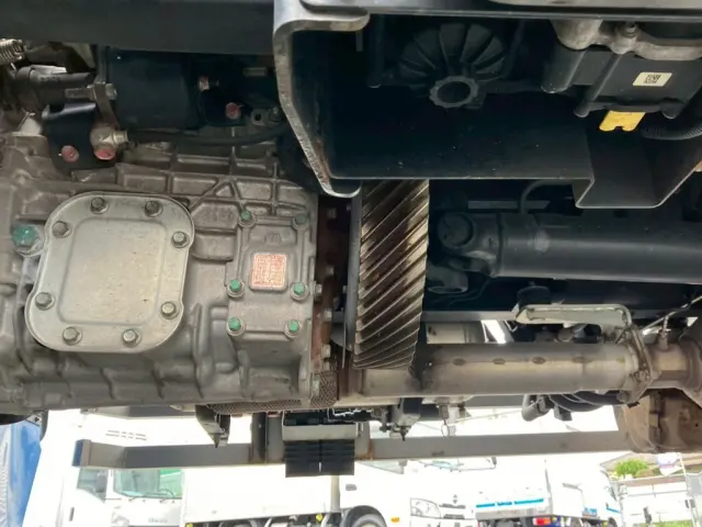 電磁式リターダ付です。|日野 レンジャー 2PG-FD2ABG(2WD)の写真37