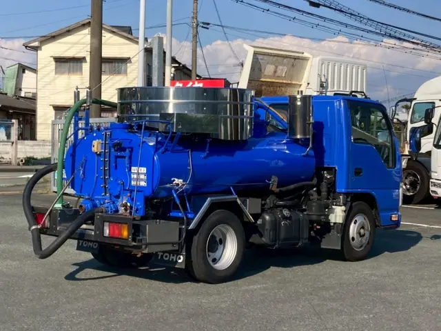 いすゞ エルフ TPG-NKR85AN(2WD)の写真4