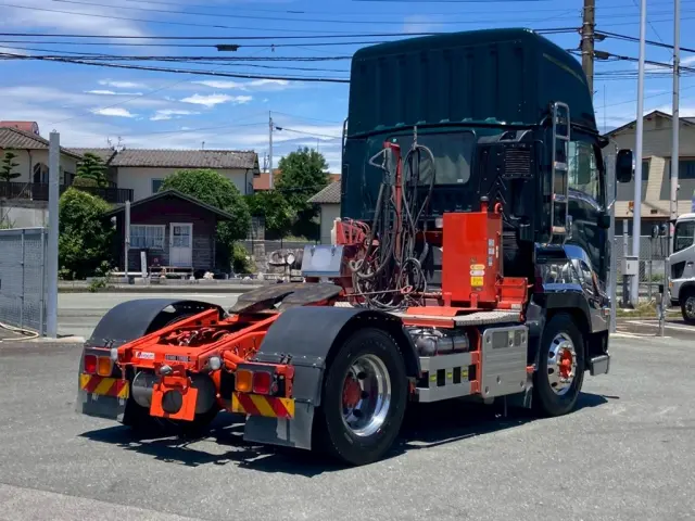 いすゞ ギガ 2KG-EXD52CDの写真4