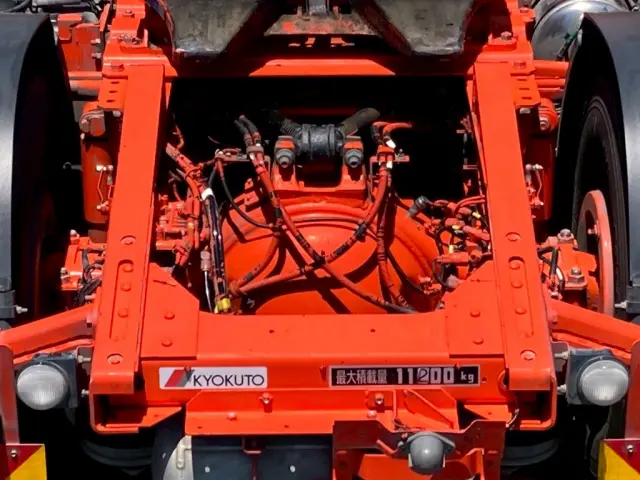 いすゞ ギガ 2KG-EXD52CDの写真10
