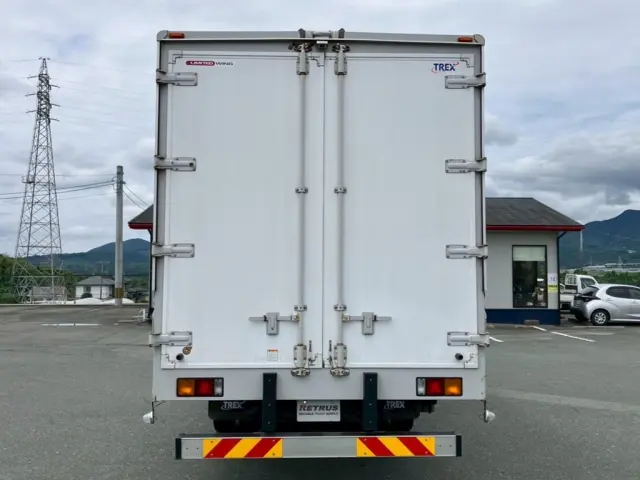三菱 ファイター 2KG-FK65Fの写真9