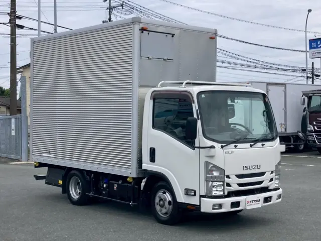 いすゞ エルフ 2RG-NLR88AN(2WD)の写真2