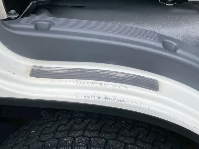いすゞ エルフ 2RG-NLR88AN(2WD)の写真17