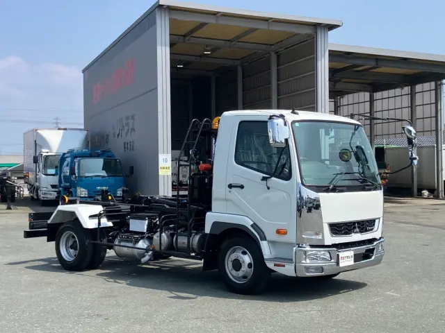 三菱 ファイター 2KG-FK72F(2WD)の写真2