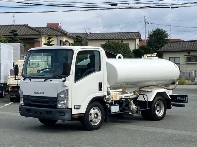 いすゞ エルフ TPG-NPR85N(2WD)の写真1