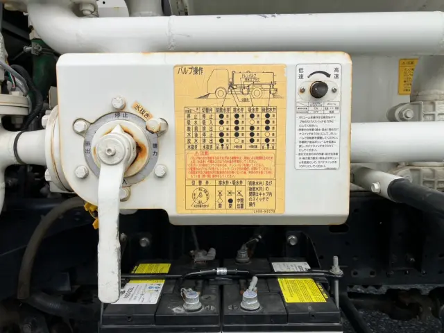 いすゞ エルフ TPG-NPR85N(2WD)の写真13