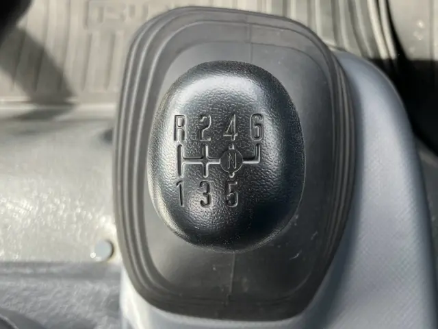 いすゞ エルフ TPG-NPR85N(2WD)の写真36