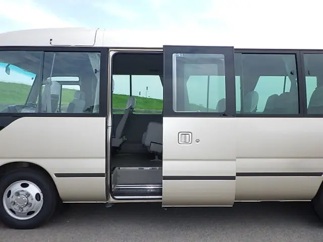 日野 その他(日野) PB-XZB51M(2WD)の写真17