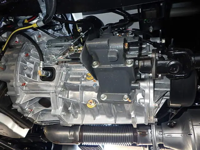 三菱 キャンター 2PG-FEB90(2WD)の写真18