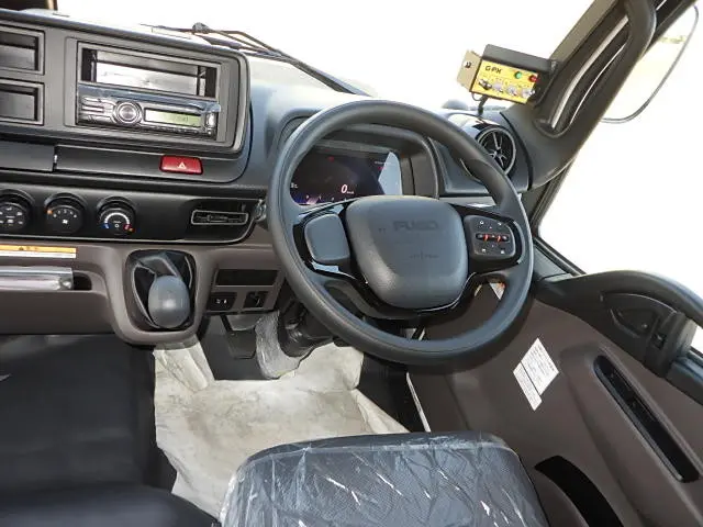 三菱 キャンター 2PG-FEB90(2WD)の写真25