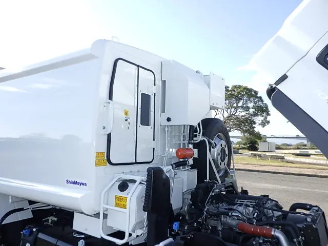 三菱 キャンター 2PG-FEB90(2WD)の写真27