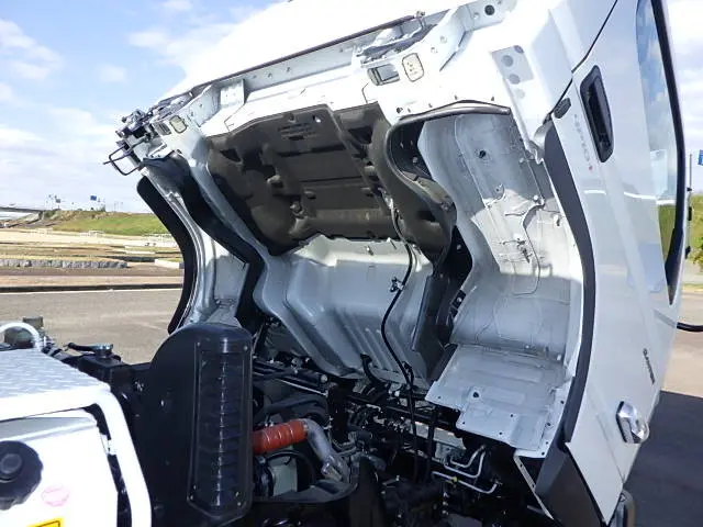 三菱 キャンター 2PG-FEB90(2WD)の写真31