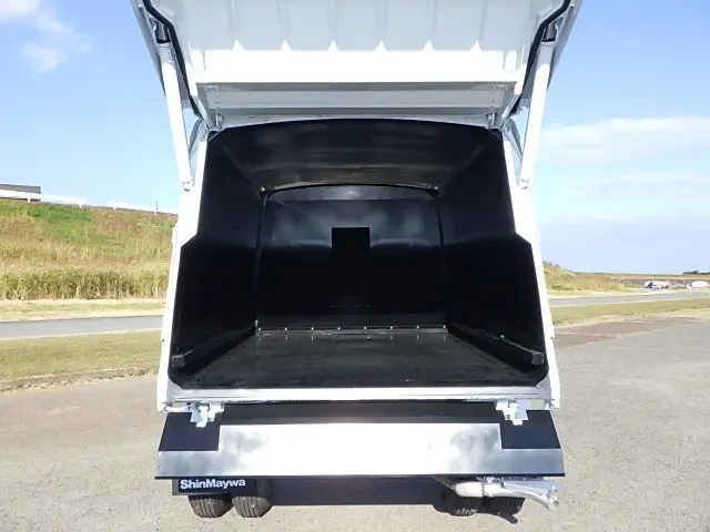 三菱 キャンター 2PG-FEB90(2WD)の写真11