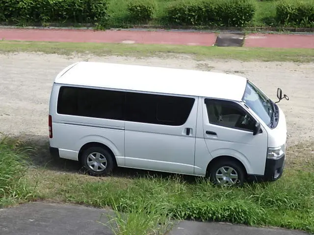 トヨタ レジアスエース QDP-GDH201V(2WD)の写真21