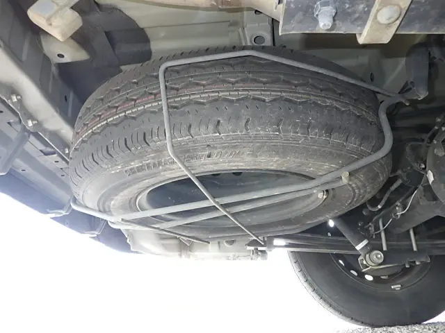 トヨタ レジアスエース QDP-GDH201V(2WD)の写真31
