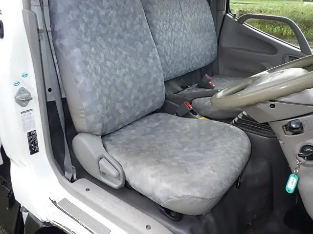 日野 デュトロ BDG-XZU304X(2WD)の写真27