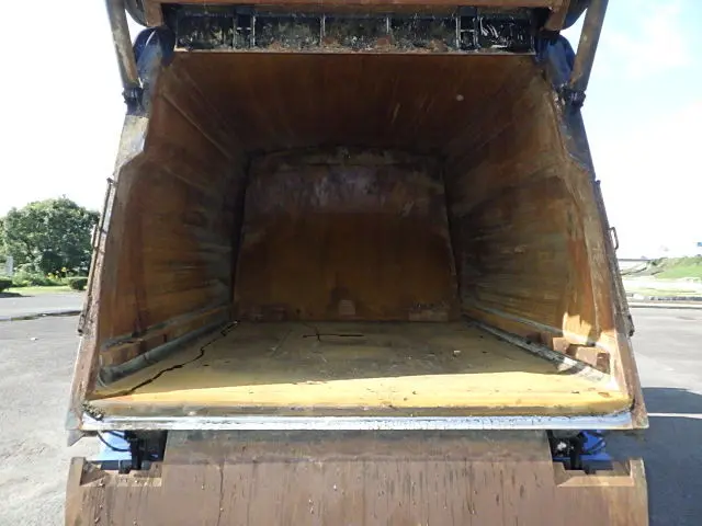 日野 レンジャー QKG-FJ7JGAAの写真11