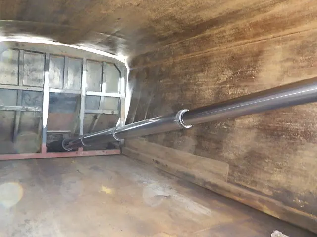 いすゞ ギガ KL-CYM73Q3(6x2)の写真12