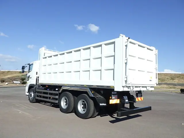 日野 プロフィア 2DG-FS1AJE(6x4)の写真3