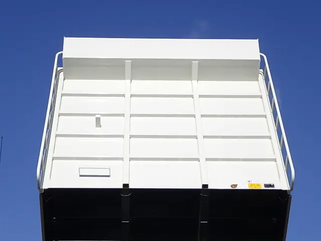 日野 プロフィア 2DG-FS1AJE(6x4)の写真18