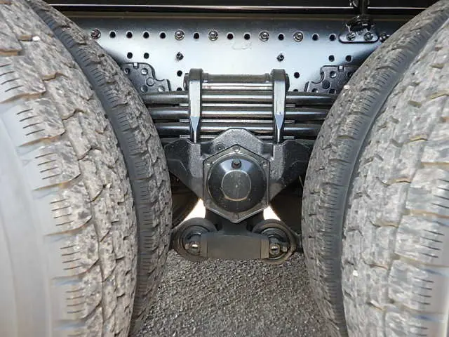 日野 プロフィア 2DG-FS1AJE(6x4)の写真21