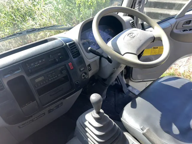 トヨタ ダイナ KK-BU410(2WD)の写真22