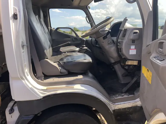 トヨタ ダイナ KK-BU410(2WD)の写真23
