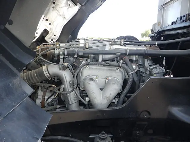 いすゞ ギガ QKG-CYL77A(6x4)の写真29