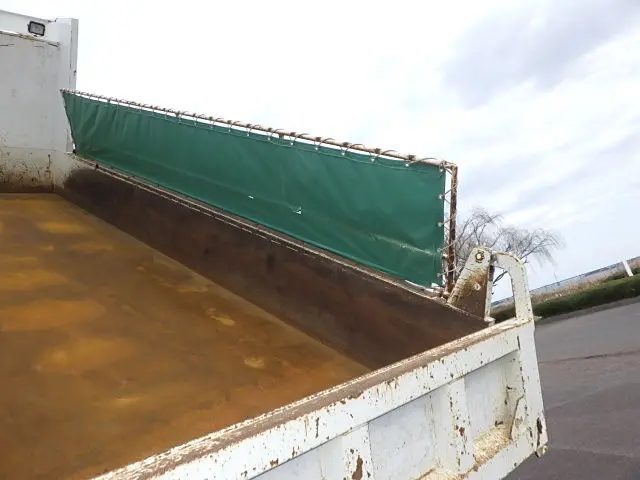 UD クオン QKG-CW5XL(6x4)の写真8