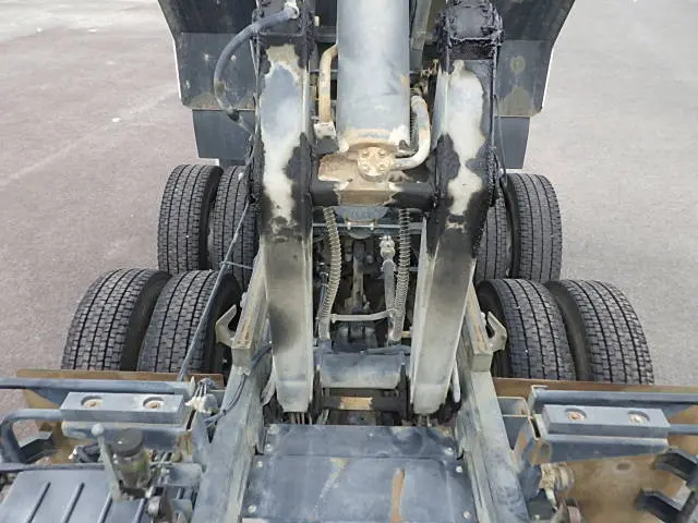 UD クオン QKG-CW5XL(6x4)の写真13