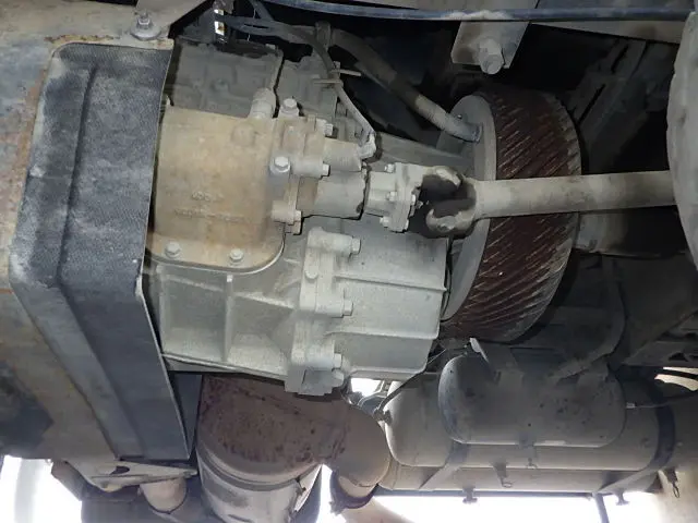 UD クオン QKG-CW5XL(6x4)の写真18