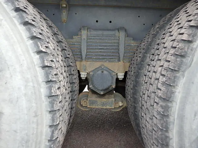 UD クオン QKG-CW5XL(6x4)の写真20