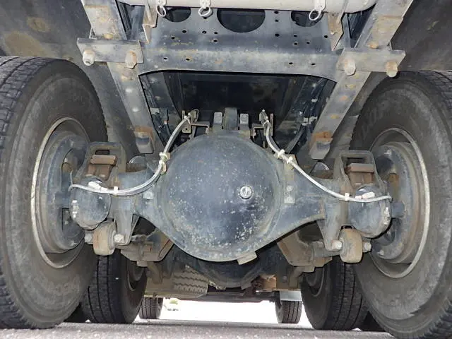 UD クオン QKG-CW5XL(6x4)の写真21