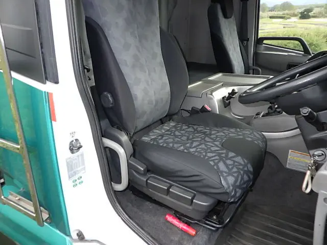 ＵＤ クオン LKG-CG5ZA(8x4)の写真24